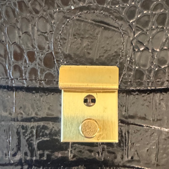 Source Unknown Black Crocodile-Embossed Laptop Case with Gold Hardware - Picture 3 of 7